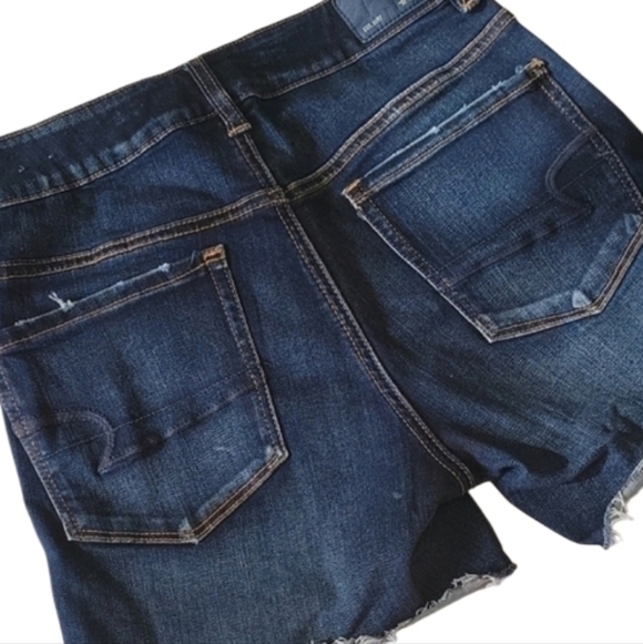 AMERICAN EAGLE High-Rise Shortie Super Stretch Denim Jean Shorts 2. - Picture 3 of 7